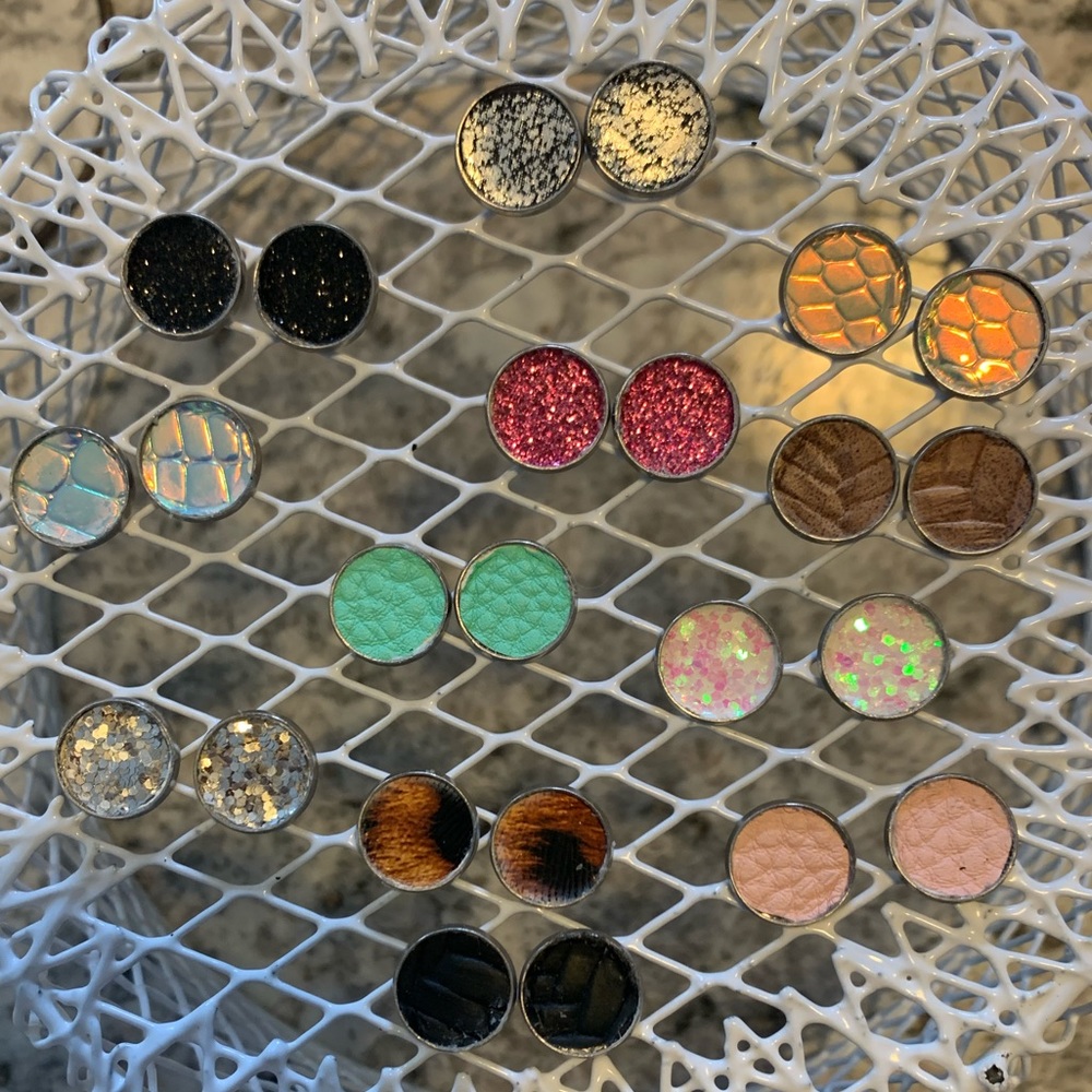 Tell me About It Stud 12mm Earrings